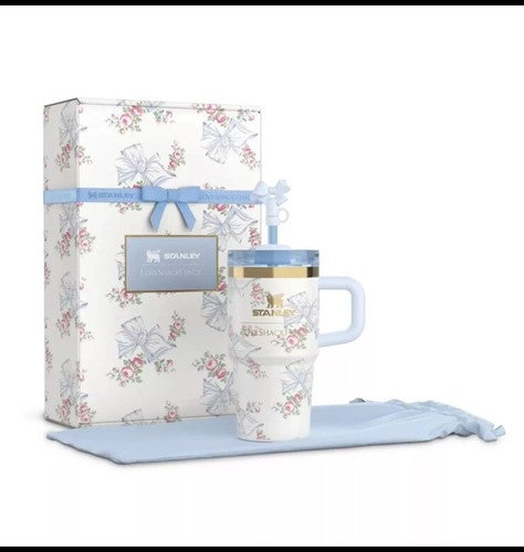 The Stanley X LoveShack Fancy Holiday Quencher | 20 OZ